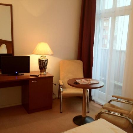 Baerliner Pension Берлін Номер фото